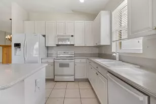 9211 Clipper Cir, West Palm Beach, FL 33411 - Photo 12