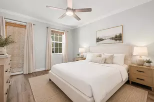 704 NW 83rd Pl, Boca Raton, FL 33487 - Photo 16