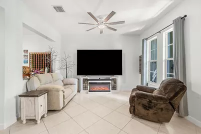 704 NW 83rd Place, Boca Raton, FL 33487 - Photo 6