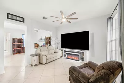 704 NW 83rd Place, Boca Raton, FL 33487 - Photo 6
