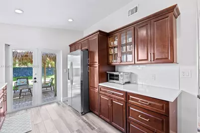 535 Radford Terrace, Davie, FL 33325 - Photo 16