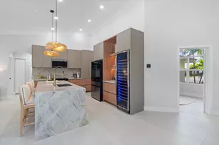 1132 NE 3rd Ave, Boca Raton, FL 33432 - Photo 8