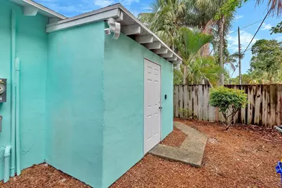 802 N J Street, Lake Worth Beach, FL 33460 - Photo 44