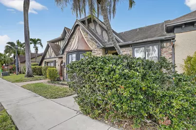 8957 NW 44th Court, Sunrise, FL 33351 - Photo 4