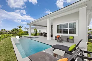 10109 Driftwood Wy, Palm Beach Gardens, FL 33412 - Photo 24