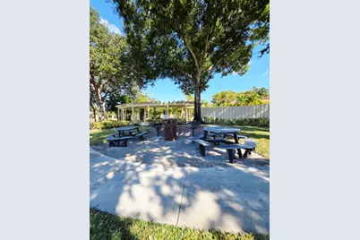 4863 Via Palm Lakes #812, West Palm Beach, FL 33417 - Photo 24