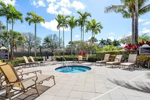 4907 Midtown Ln, Palm Beach Gardens, FL 33418 - Photo 2