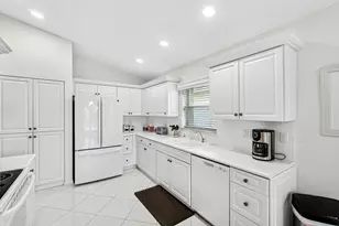 6594 Sun River Rd, Boynton Beach, FL 33437 - Photo 16