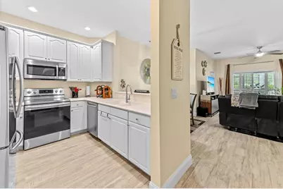 3043 Grandiflora Drive, Greenacres, FL 33467 - Photo 20