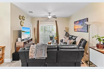 3043 Grandiflora Drive, Greenacres, FL 33467 - Photo 10