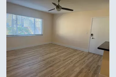 2230 NE 56th Place #209, Fort Lauderdale, FL 33308 - Photo 6