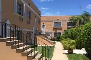 101 S Golfview Rd, Lake Worth Beach, FL 33460 - Photo 2