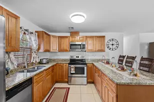 1120 NE 42nd Ct, Pompano Beach, FL 33064 - Photo 12