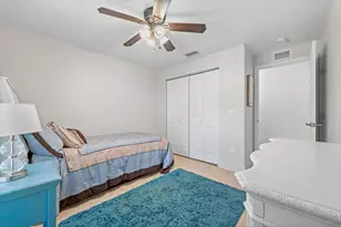 1120 NE 42nd Ct, Pompano Beach, FL 33064 - Photo 18