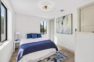 410 SE 12th Ct, Fort Lauderdale, FL 33316 - Photo 36