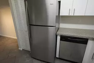 751 N Pine Island Rd, Plantation, FL 33324 - Photo 2