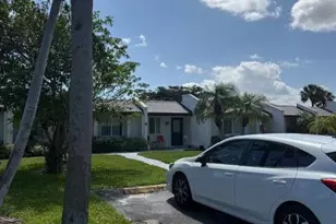 222 Lake Constance Dr, West Palm Beach, FL 33411 - Photo 2