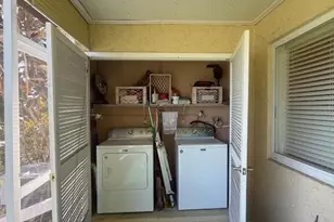 222 Lake Constance Dr, West Palm Beach, FL 33411 - Photo 36