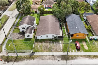 250 NW 83rd Street, Miami, FL 33150 - Photo 52