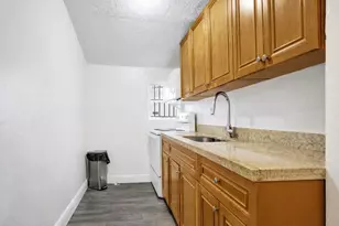 250 NW 83rd St, Miami, FL 33150 - Photo 24