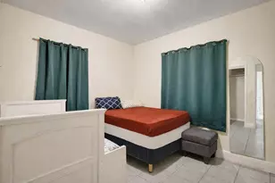 250 NW 83rd St, Miami, FL 33150 - Photo 10