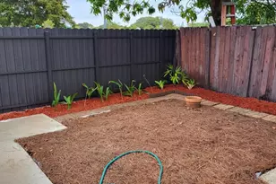 19435 NW 53rd Ct, Miami Gardens, FL 33055 - Photo 6