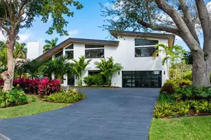 3001 NE 52nd St, Lighthouse Point, FL 33064 - Photo 4