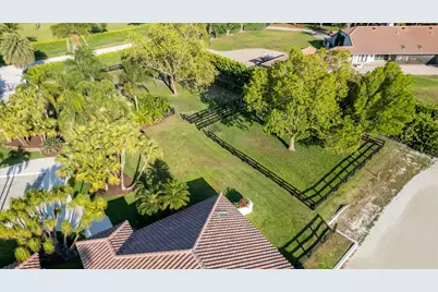 2184 Appaloosa Trail, Wellington, FL 33414 - Photo 42