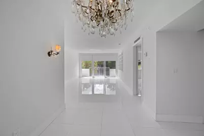 401 Peruvian #2010, Palm Beach, FL 33480 - Photo 22