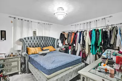 640 NE 160th Street, Miami, FL 33162 - Photo 16