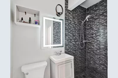 640 NE 160th Street, Miami, FL 33162 - Photo 20