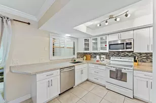 3036 Park Ave, Riviera Beach, FL 33404 - Photo 8