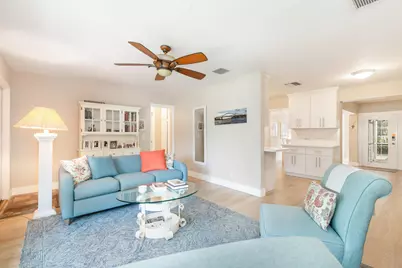 246 Forest Hill, West Palm Beach, FL 33405 - Photo 6