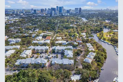 427 SW 13th Terrace, Fort Lauderdale, FL 33312 - Photo 26