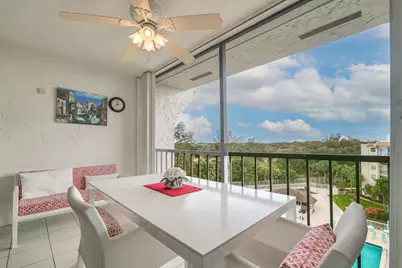 3930 Inverrary Boulevard #703-d, Lauderhill, FL 33319 - Photo 10