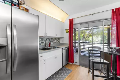 2820 Riverside #203, Coral Springs, FL 33065 - Photo 38