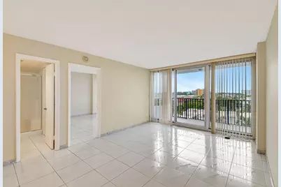 531 N Ocean Boulevard #805, Pompano Beach, FL 33062 - Photo 6