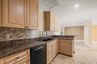 480 SE Evergreen Terrace, Port Saint Lucie, FL 34983 - Photo 20