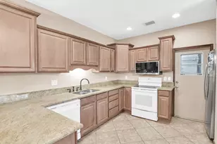 916 Roberts Rd, Delray Beach, FL 33483 - Photo 6