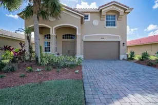 2924 SW Chatham Ln, Port Saint Lucie, FL 34953 - Photo 2