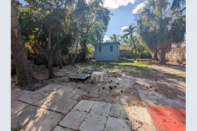 3611 Elizabeth Street, Palm Springs, FL 33461 - Photo 18