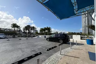 18683 Collins Ave, Sunny Isles Beach, FL 33160 - Photo 34