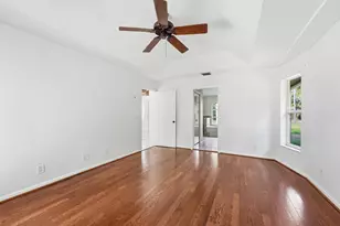 2376 Fawn Dr, Loxahatchee, FL 33470 - Photo 12