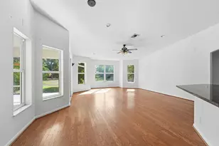 2376 Fawn Dr, Loxahatchee, FL 33470 - Photo 4