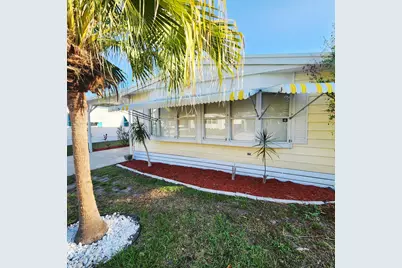 98 Camino Del Rio, Port Saint Lucie, FL 34952 - Photo 2