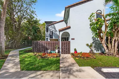 22380 Pineapple Walk Drive, Boca Raton, FL 33433 - Photo 2