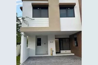 4110 N Oak Place, Davie, FL 33314 - Photo 2