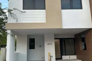 4110 N Oak Pl, Davie, FL 33314 - Photo 2