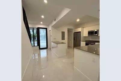 4110 N Oak Place, Davie, FL 33314 - Photo 4