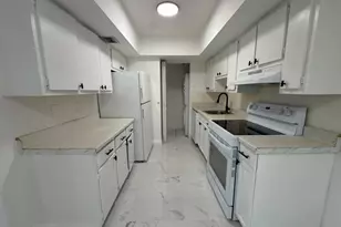 5702 NW 22nd Ct, Lauderhill, FL 33313 - Photo 6
